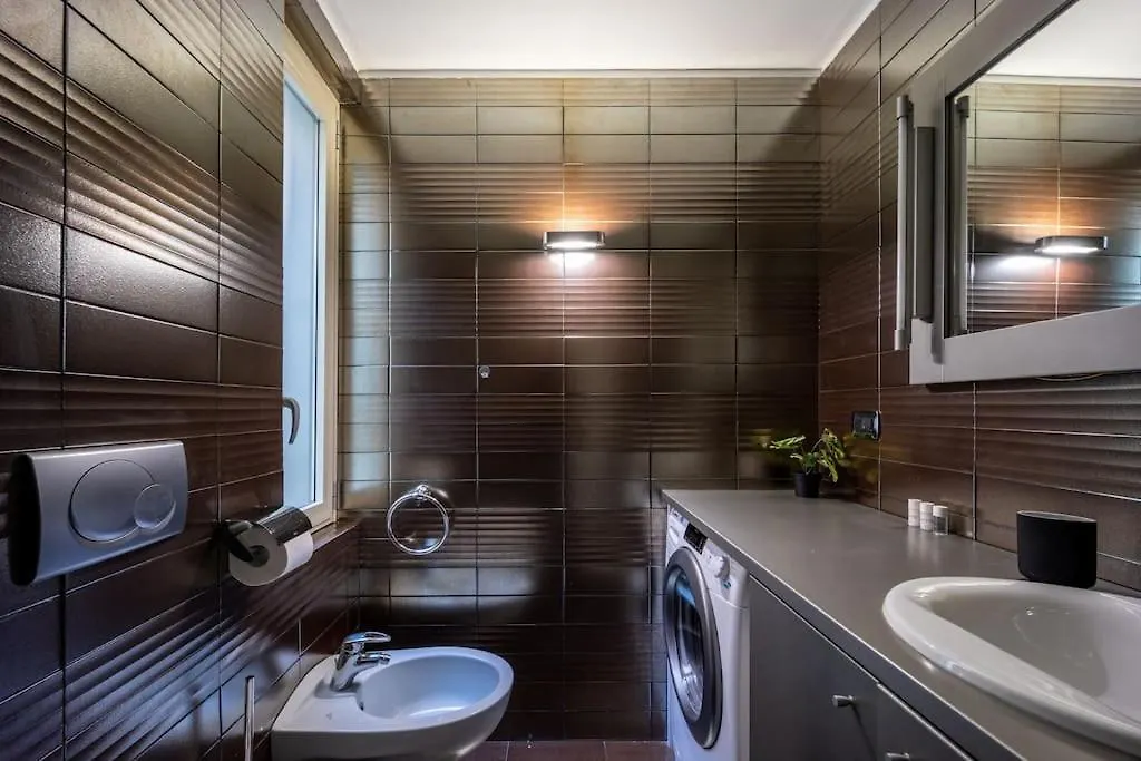 Apartment Napoleone'S Nest - Elegant And Central Milan