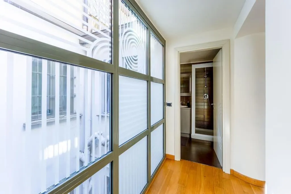 Napoleone'S Nest - Elegant And Central Milan Apartment